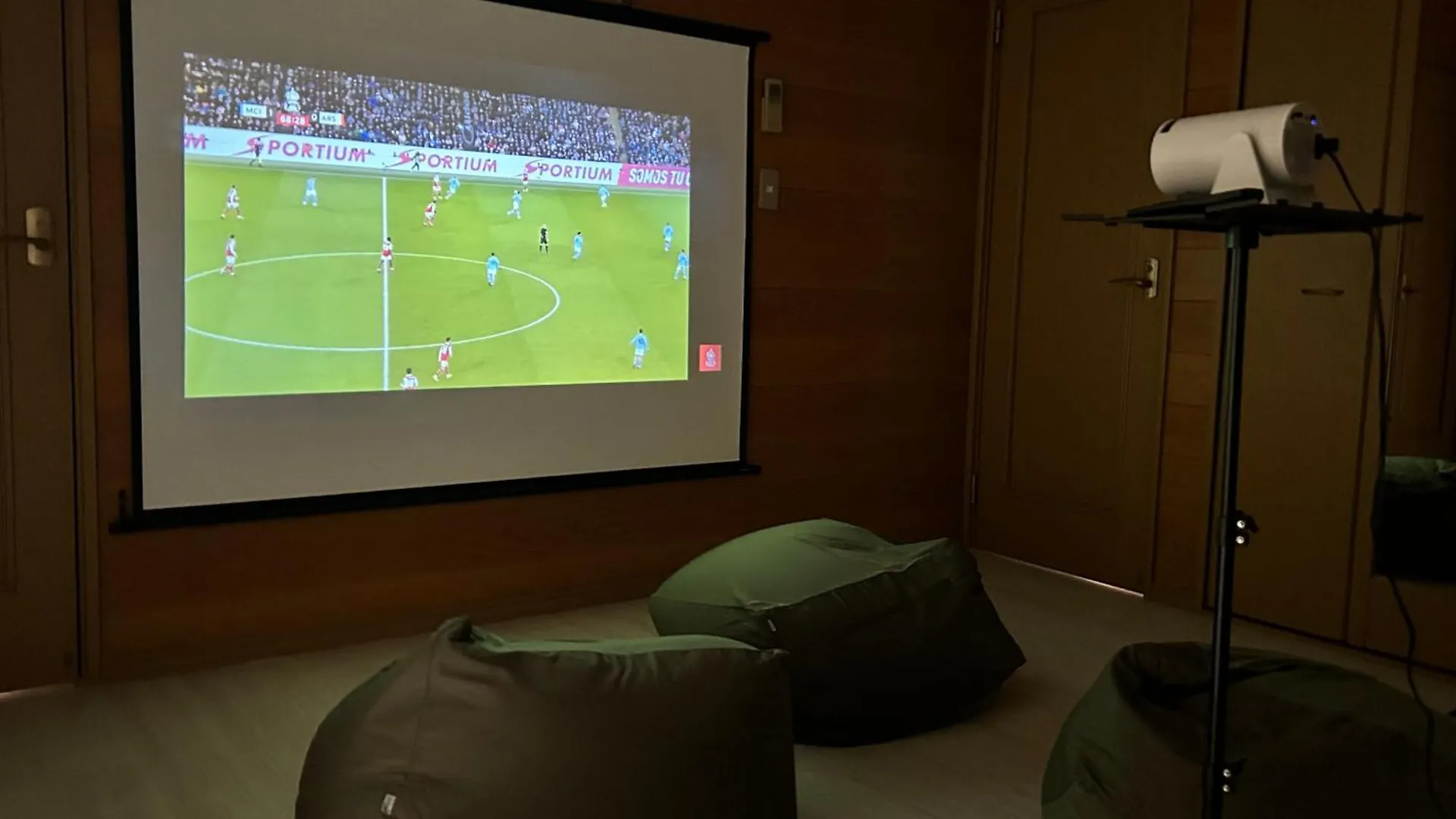 Tokyo Log House With Free Parkingアパートメント 0*,  日本